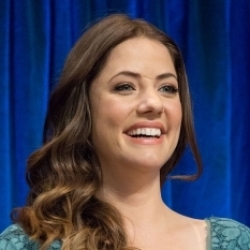 Julie Gonzalo